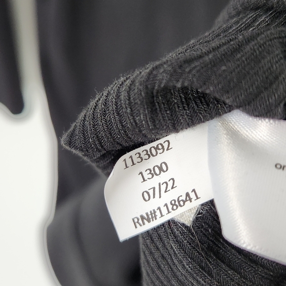 Lane Bryant Size 18 20 Fitted Cutout-Neck Side Ruched Ribbed Black Tunic Top NWT - Picture 10 of 12